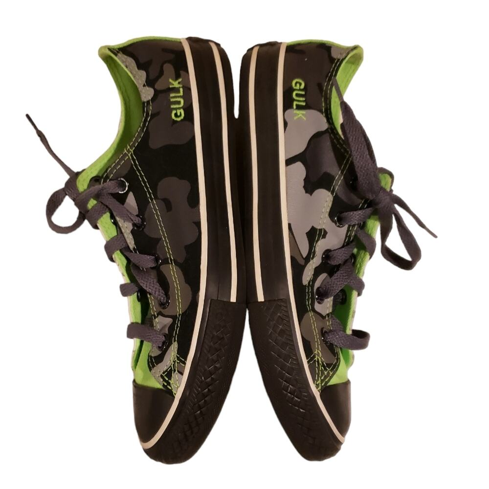 Converse Shoes - Picture 6 of 11